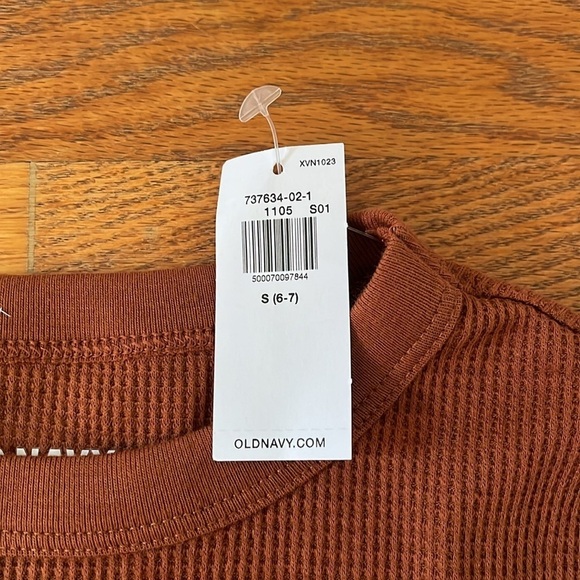 NWT Old Navy Kid’s Brown Waffle Long Sleeve Top Size 6/7 - Picture 3 of 4